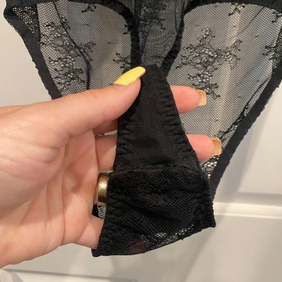 Victoria's Secret Lace short sleeve Bodysuit Black faux lace-up 16712 - Picture 11 of 14